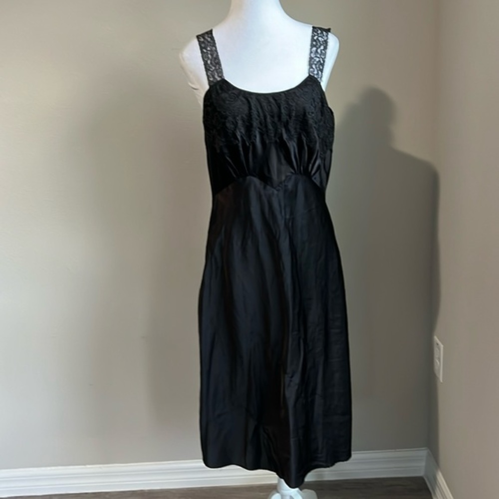 Vintage Lady Lynne black nylon slip dress